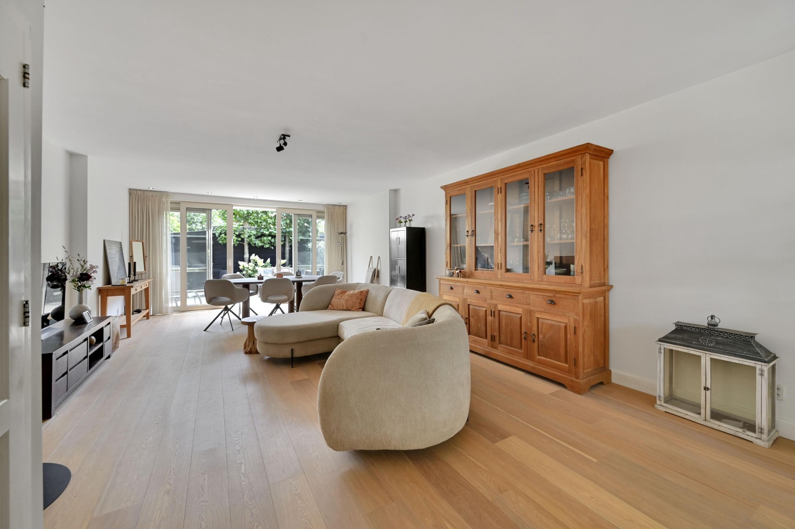 Tussenwoning te koop: Kamilleveld 9, Nieuwerkerk Aan Den Ijssel