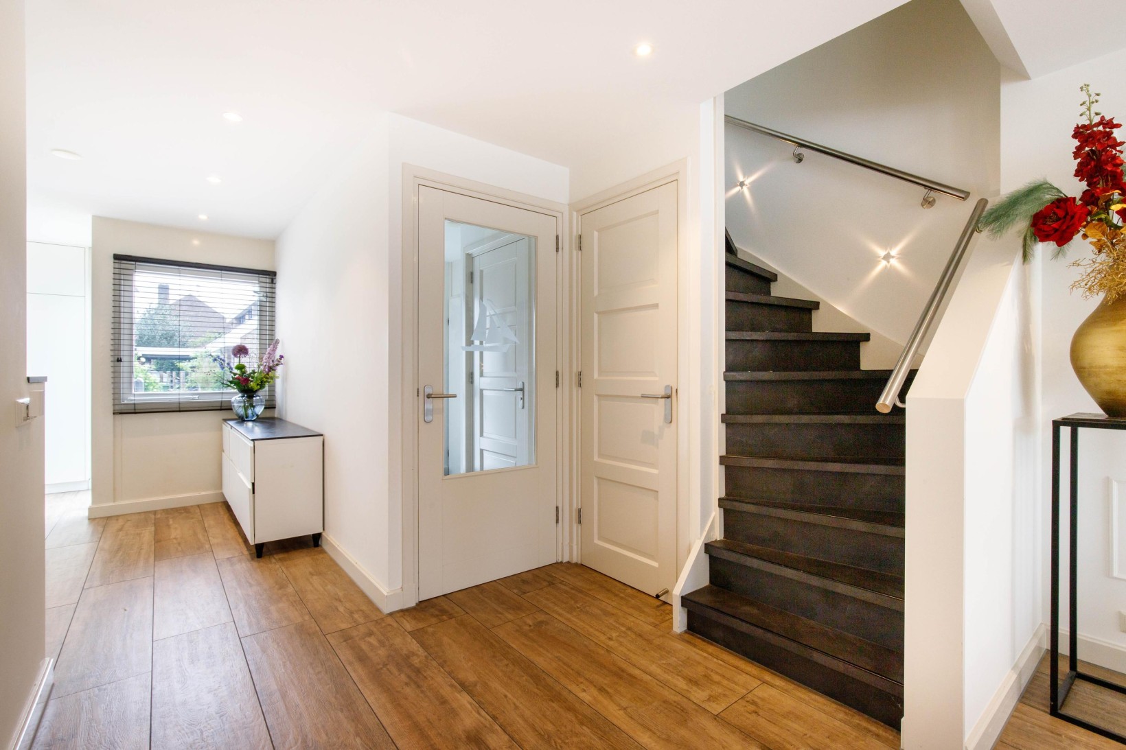 Tussenwoning te koop: Veenmos 42, Nieuwerkerk Aan Den Ijssel