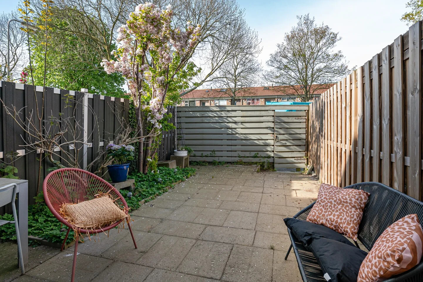 Tussenwoning te koop: Hobbemalaan 43, Krimpen Aan Den Ijssel