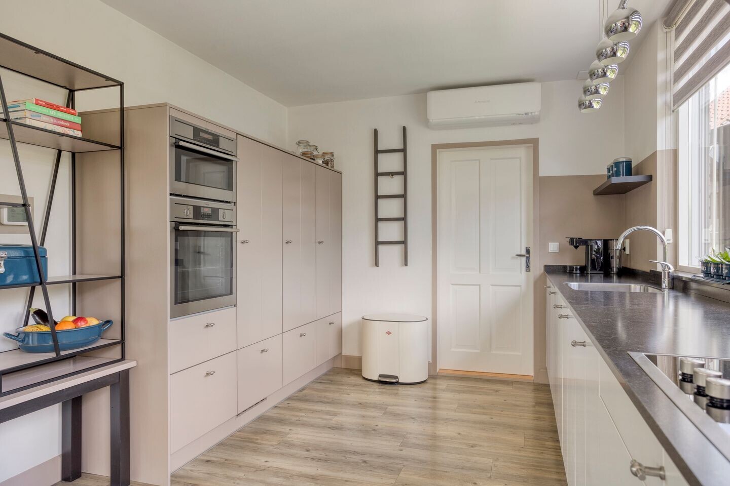 Vrijstaande woning te koop: Breekade 17, Krimpen Aan Den Ijssel