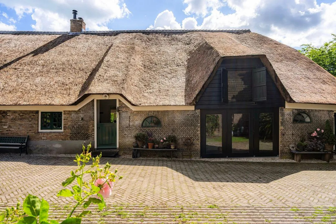 Vrijstaande woning te koop: IJsseldijk 134, Krimpen Aan Den Ijssel