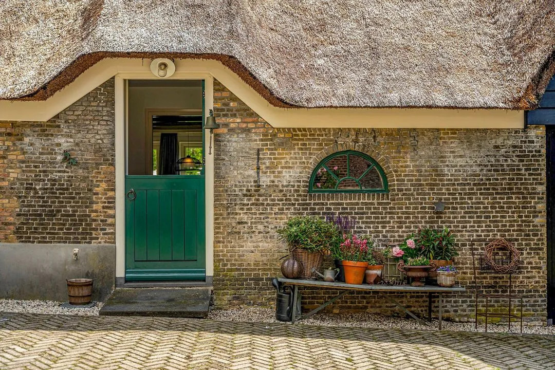 Vrijstaande woning te koop: IJsseldijk 134, Krimpen Aan Den Ijssel