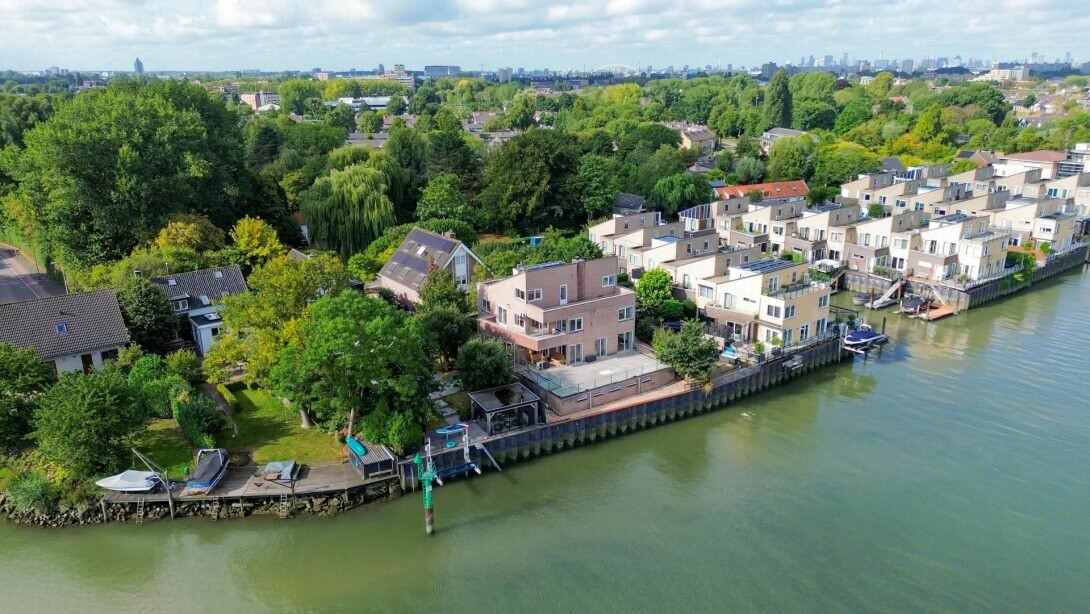 Vrijstaande woning te koop: Aquamarijn 2, Krimpen Aan Den Ijssel
