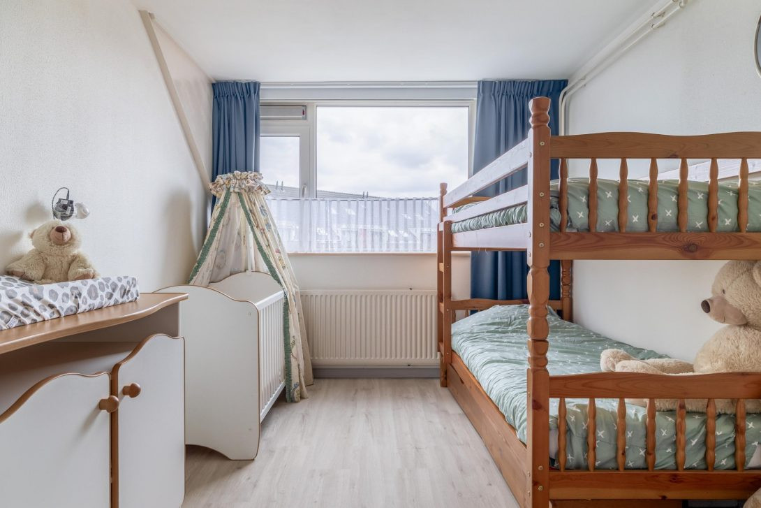 Tussenwoning te koop: Anjelier 27, Krimpen Aan Den Ijssel