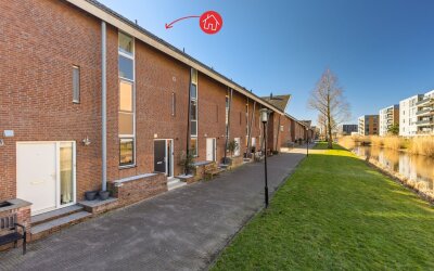 Hofje van N. 8