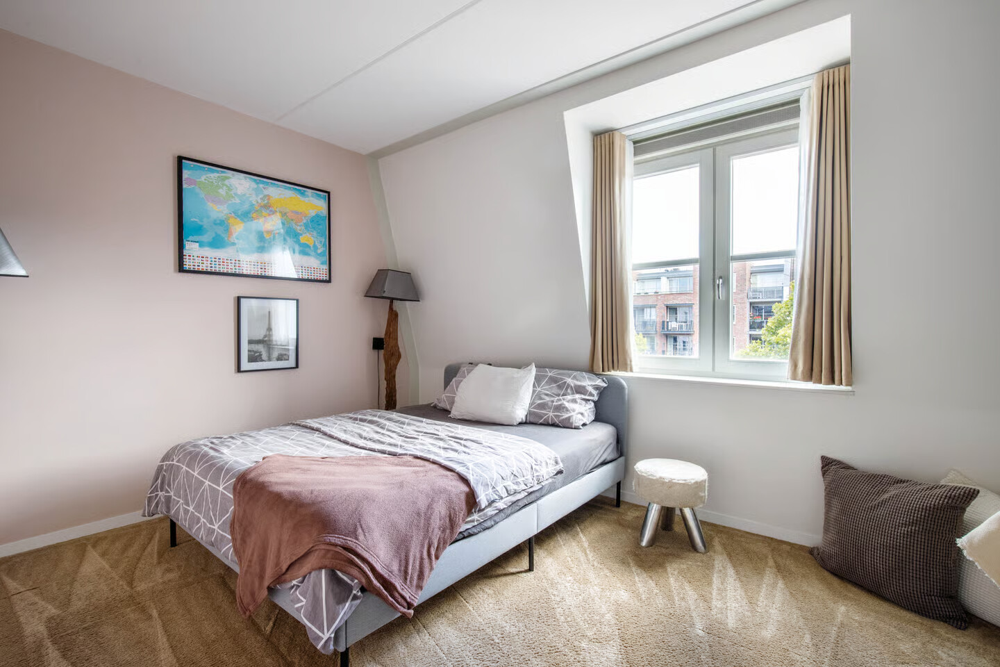 Tussenwoning te koop: Hoofdstraat 4, Krimpen Aan De Lek
