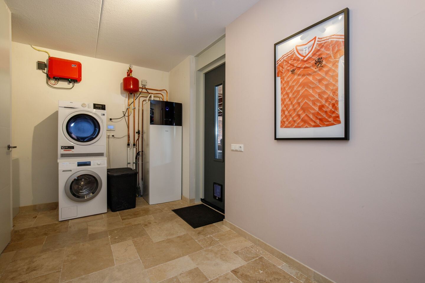 Tussenwoning te koop: Hoofdstraat 4, Krimpen Aan De Lek