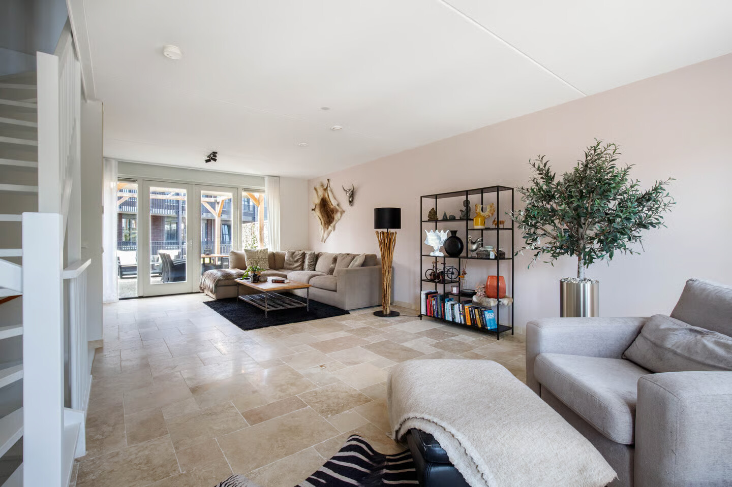Tussenwoning te koop: Hoofdstraat 4, Krimpen Aan De Lek