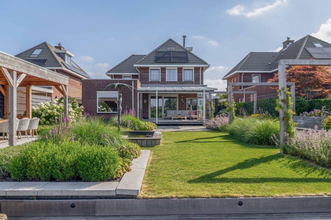 Vrijstaande woning te koop: Weidehof 7, Ouderkerk Aan Den Ijssel