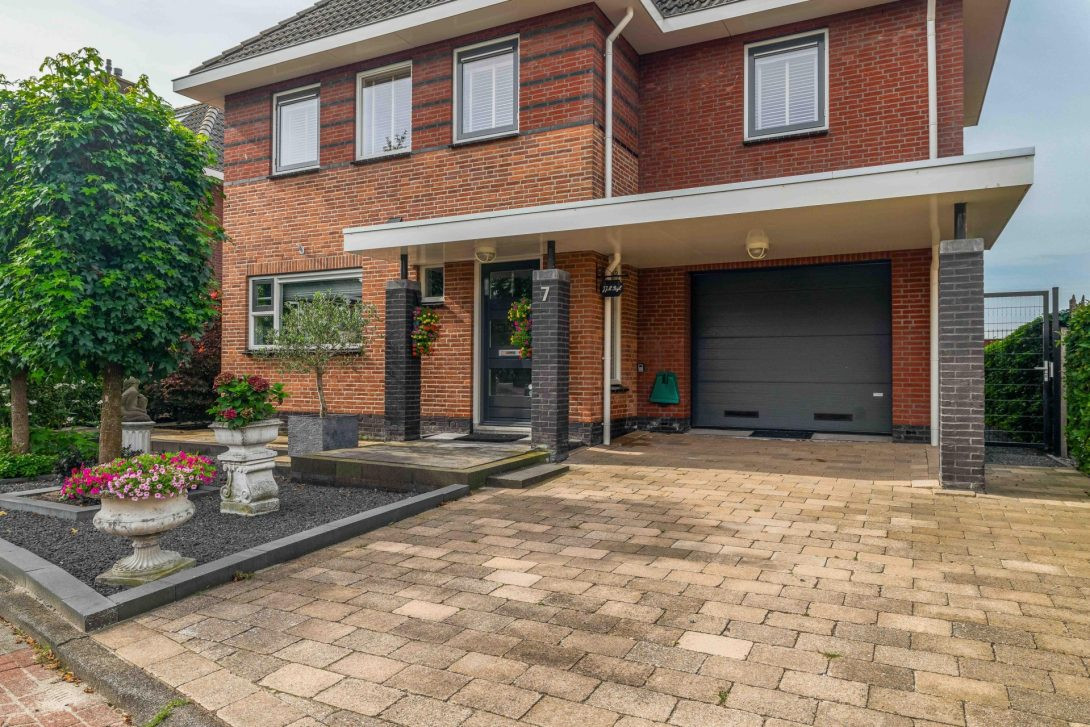 Vrijstaande woning te koop: Weidehof 7, Ouderkerk Aan Den Ijssel