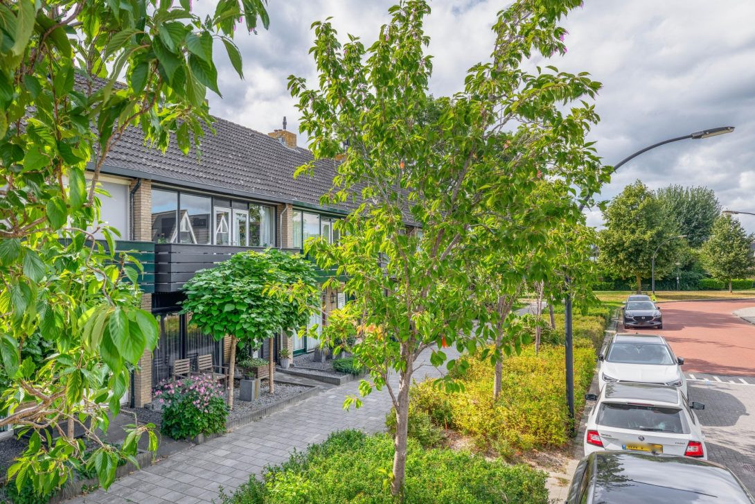 Tussenwoning te koop: Reigerlaan 10, Ouderkerk Aan Den Ijssel