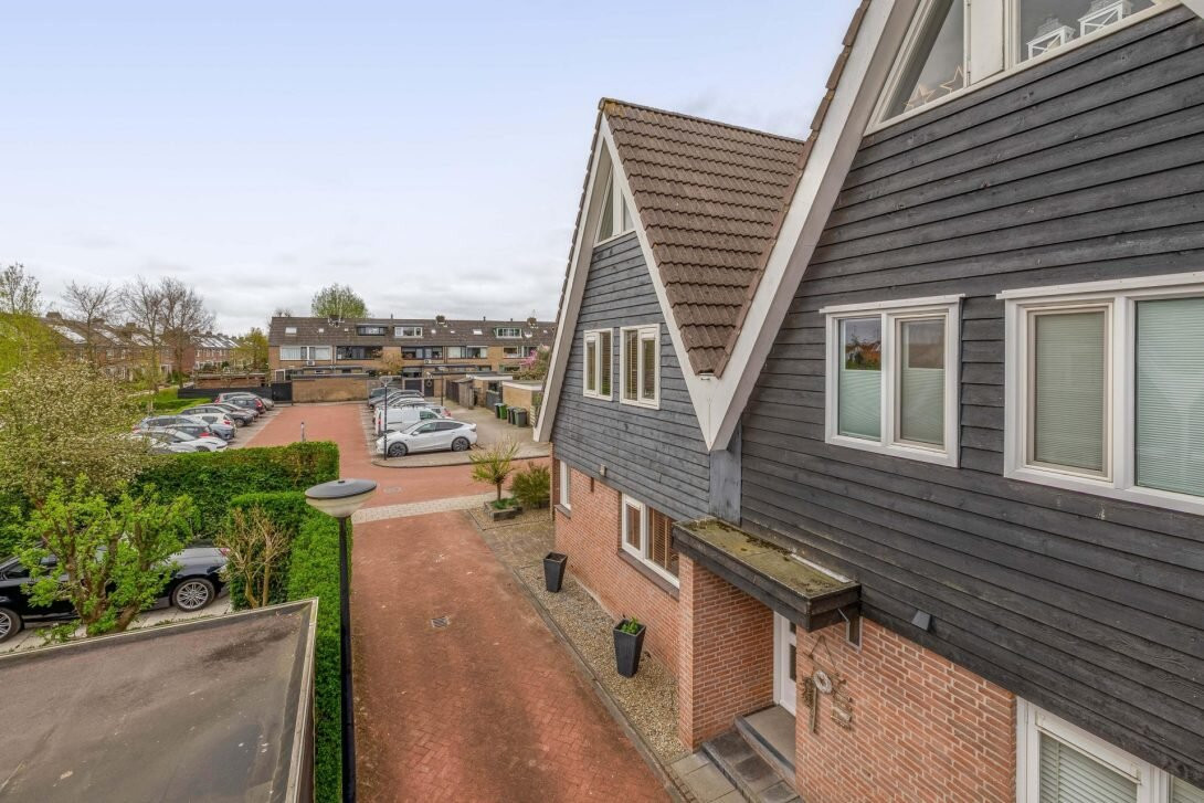 Hoekwoning te koop: Karekiethof 1, Ouderkerk Aan Den Ijssel