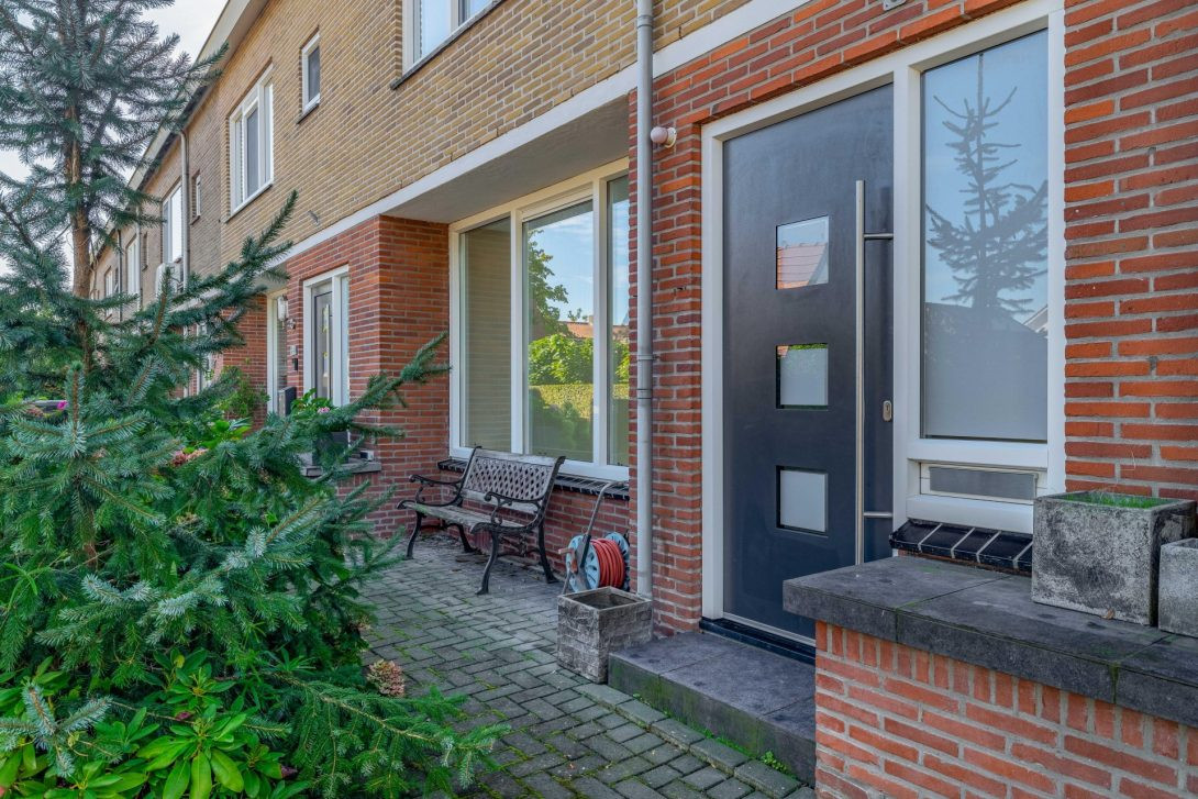 Hoekwoning te koop: Berlagestraat 31, Lekkerkerk