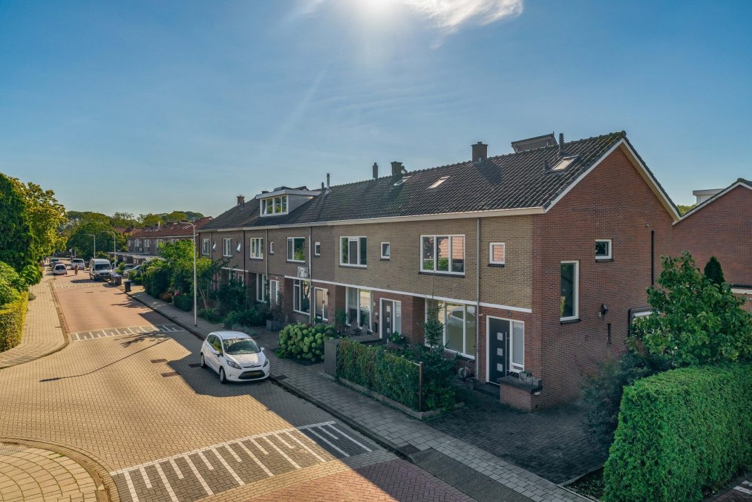 Hoekwoning te koop: Berlagestraat 31, Lekkerkerk