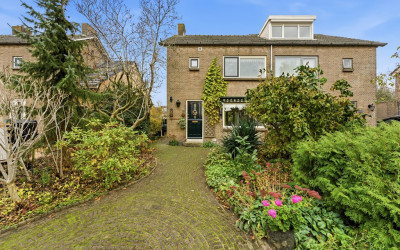 Esdoornlaan 13