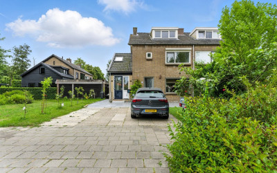 Esdoornlaan 21