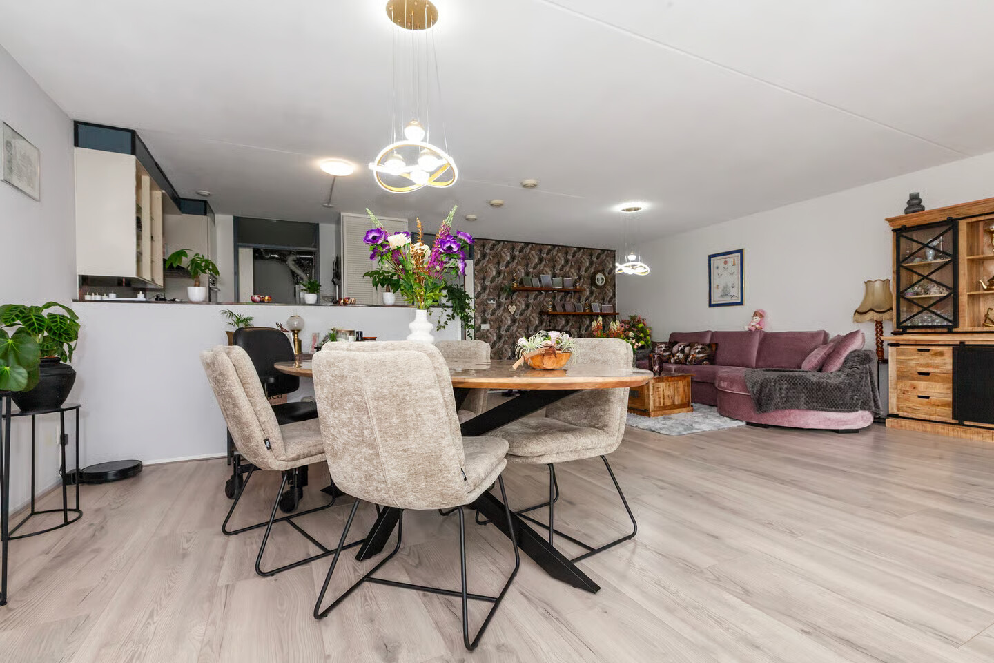 Appartement te koop: Raadhuisplein 29, Alblasserdam