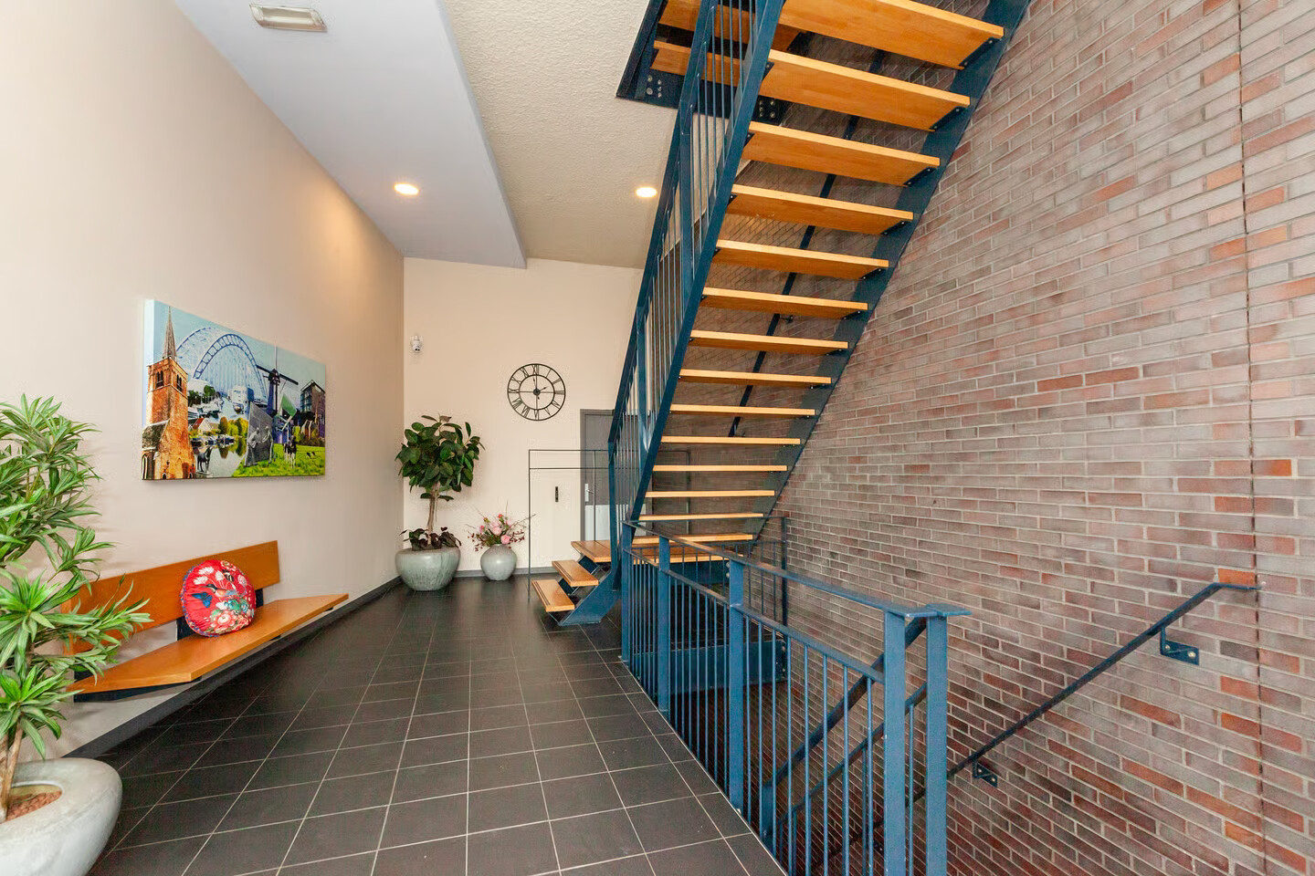 Appartement te koop: Raadhuisplein 29, Alblasserdam