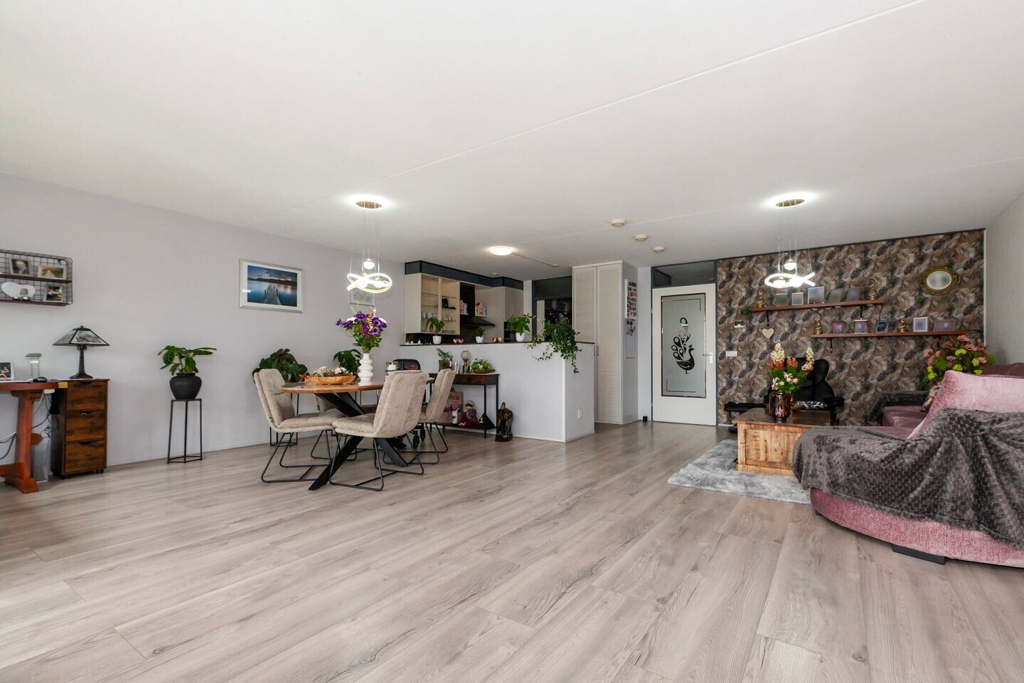 Appartement te koop: Raadhuisplein 29, Alblasserdam