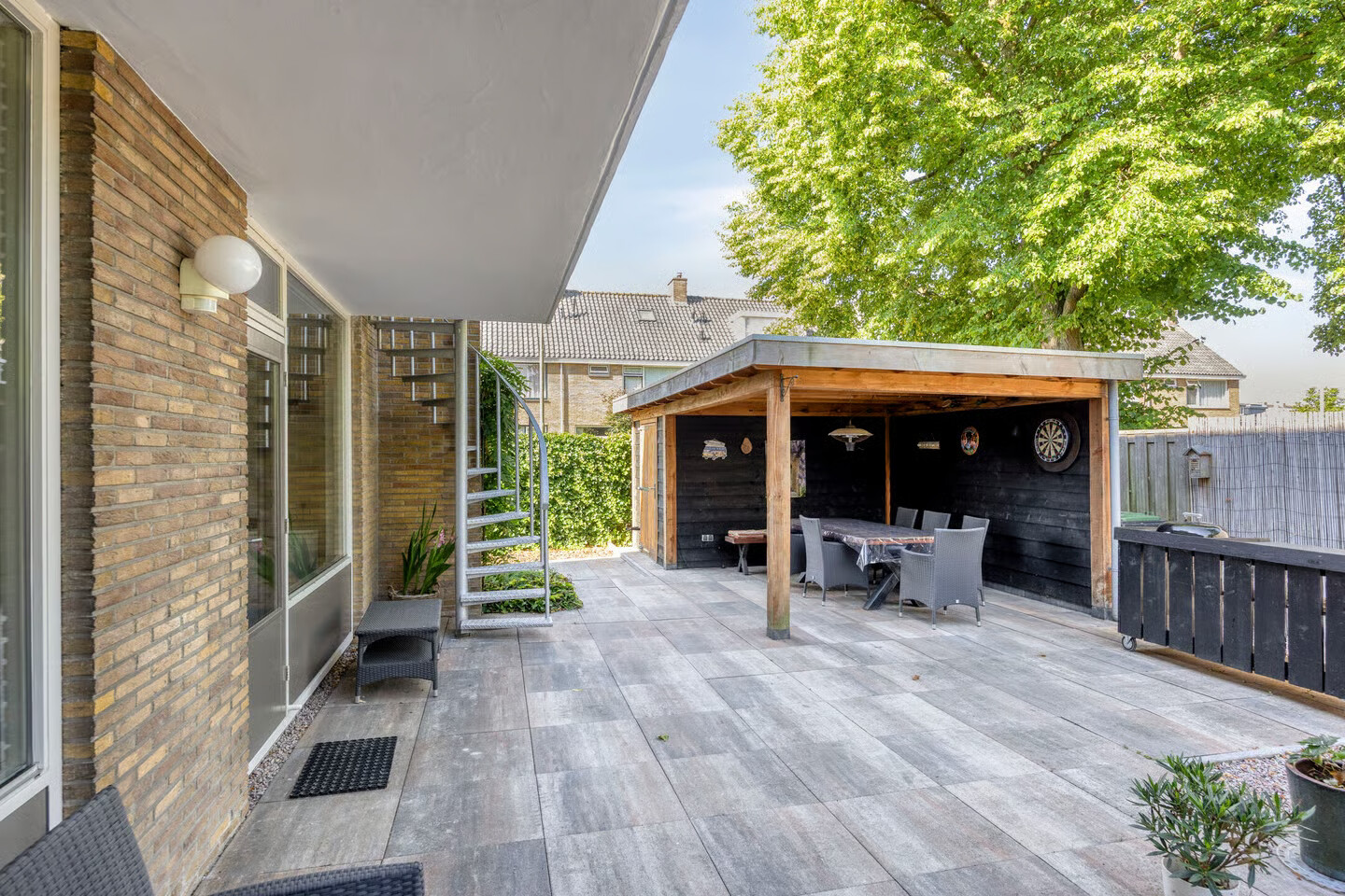 Hoekwoning te koop: Van Lennepstraat 25, Alblasserdam