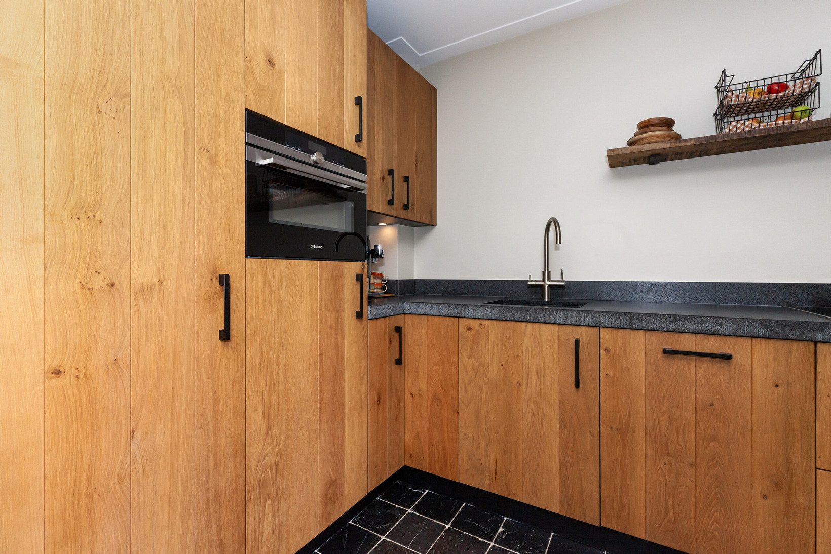 Hoekwoning te koop: Vondellaan 79, Alblasserdam