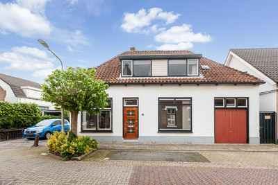 Oranjestraat 6
