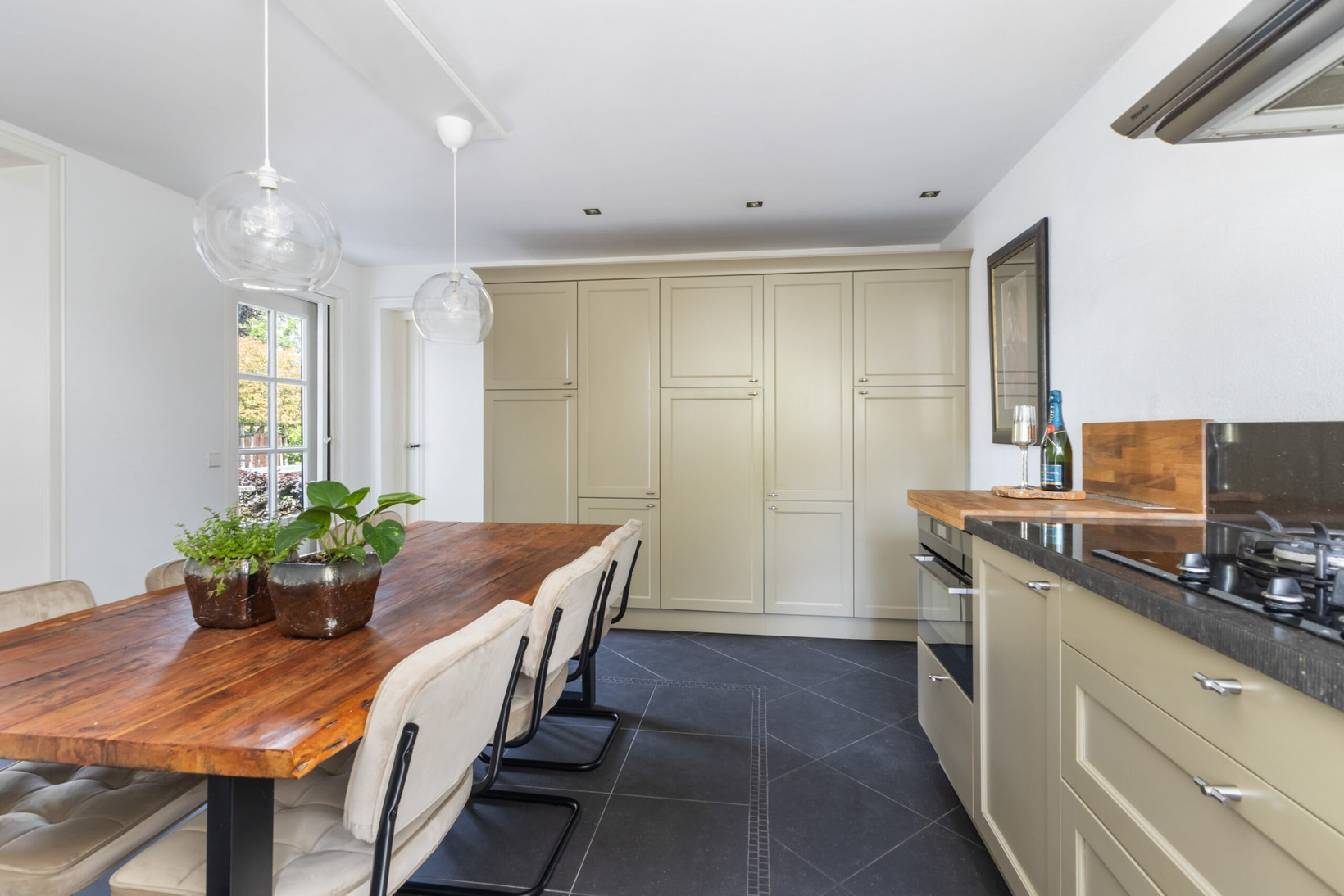Vrijstaande woning te koop: Adriaan Heijnisstraat 1, Nieuw-Lekkerland