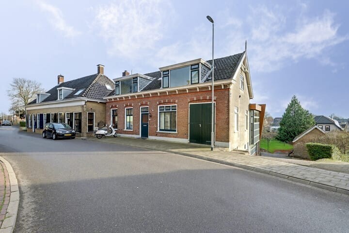 Vrijstaande woning te koop: Lekdijk 153, Nieuw-Lekkerland