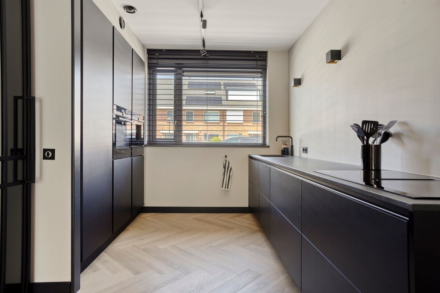 Tussenwoning te koop: Watersnip 11, Nieuw-Lekkerland