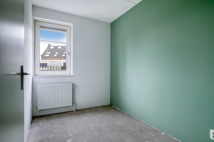 Tussenwoning te koop: Boezemlanden 2, Groot-Ammers