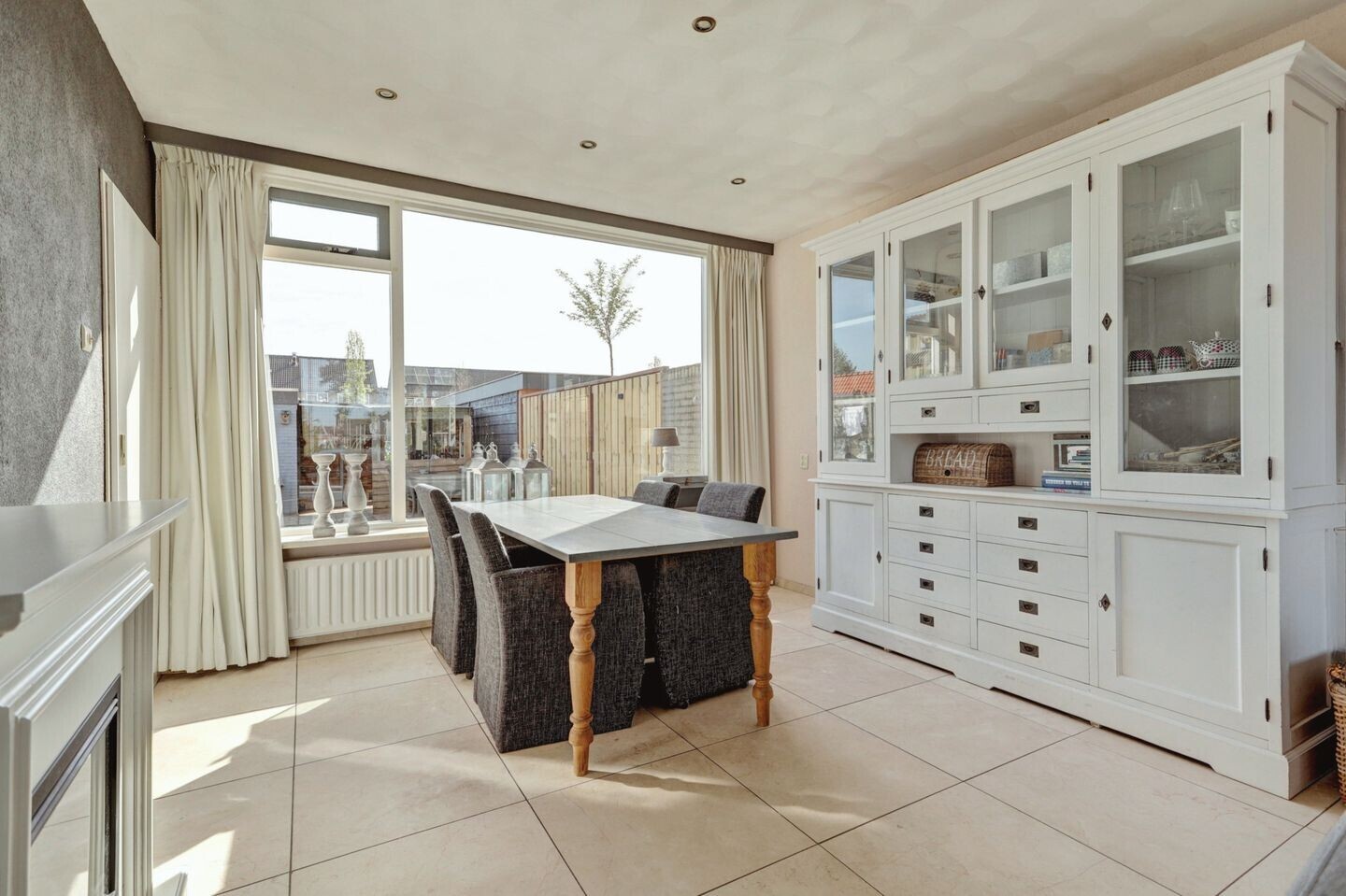 Tussenwoning te koop: leeuwerikstraat 3, Groot-Ammers