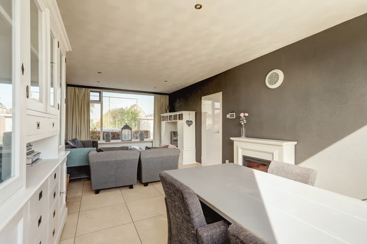 Tussenwoning te koop: leeuwerikstraat 3, Groot-Ammers