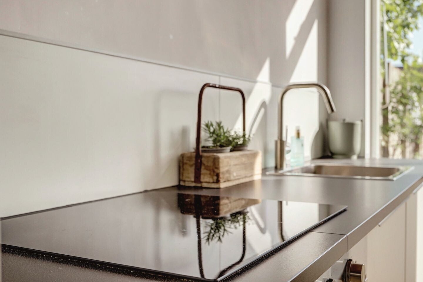 Tussenwoning te koop: leeuwerikstraat 3, Groot-Ammers