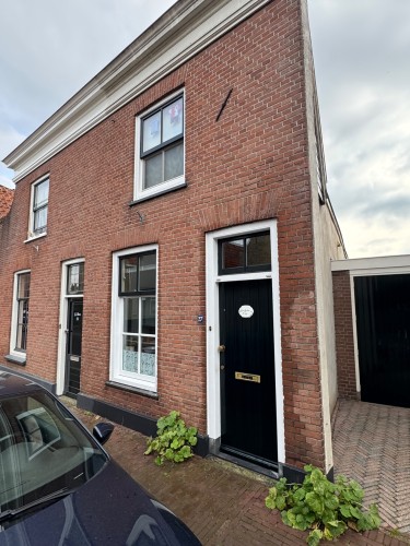 Hoogstraat 27