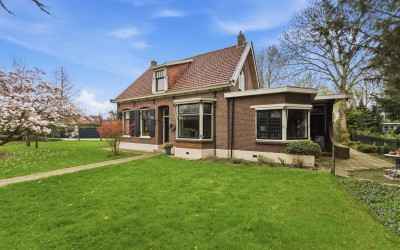 Lagendijk 128