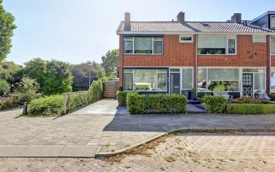 Mr. Treubstraat 5