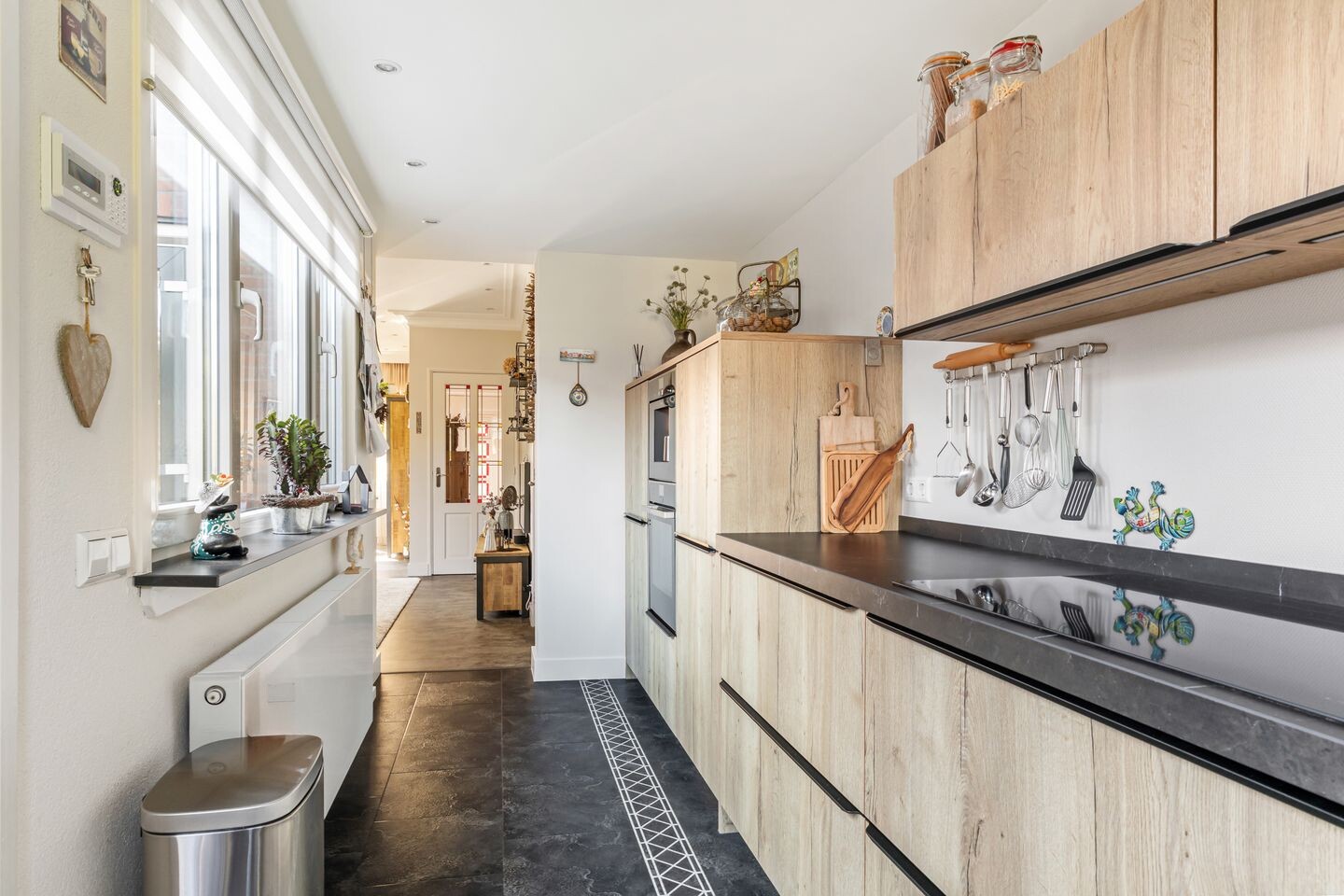 Twee-onder-één-kap te koop: Churchillplein 3, Ridderkerk