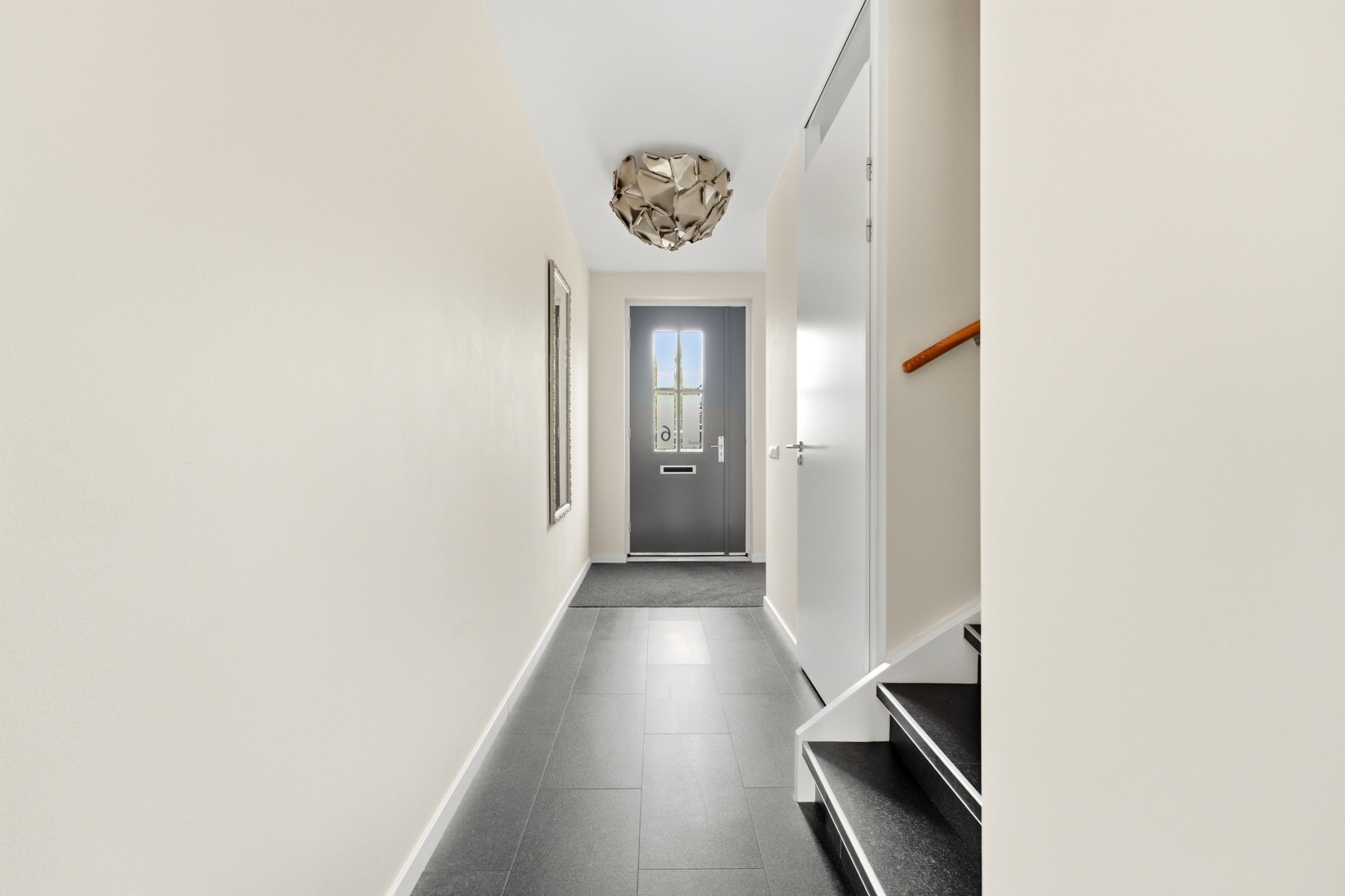Tussenwoning te koop: Droogdok 6, Ridderkerk