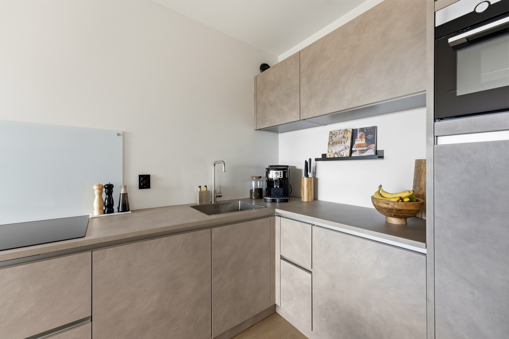 Studio te koop: de la Reijstraat 540, Ridderkerk