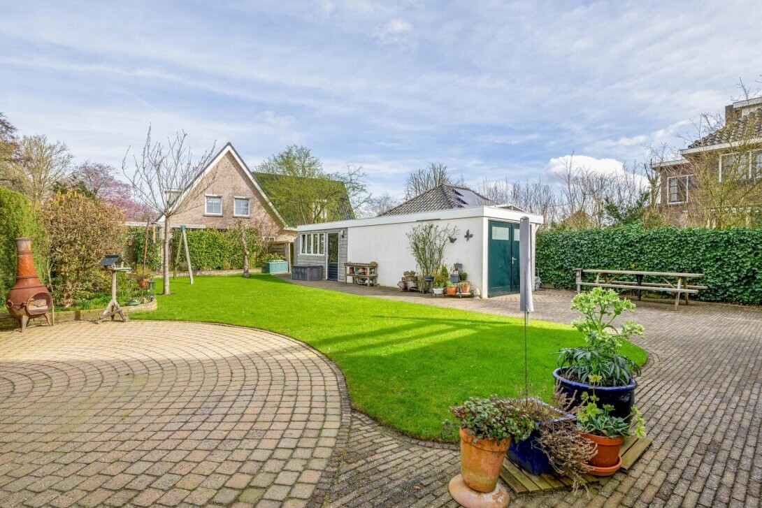 Vrijstaande woning te koop: Rijksstraatweg 10, Ridderkerk