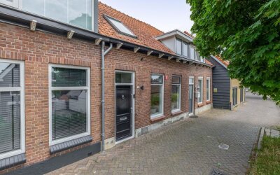 Damstraat 15