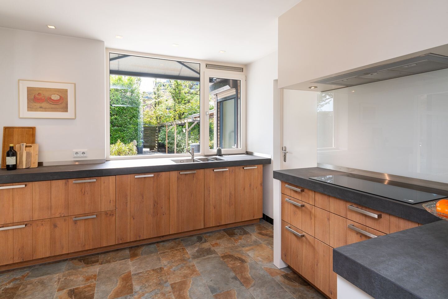 Tussenwoning te koop: Binnenlandse Baan 8, Barendrecht