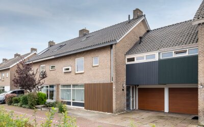 Binnenlandse Baan 8