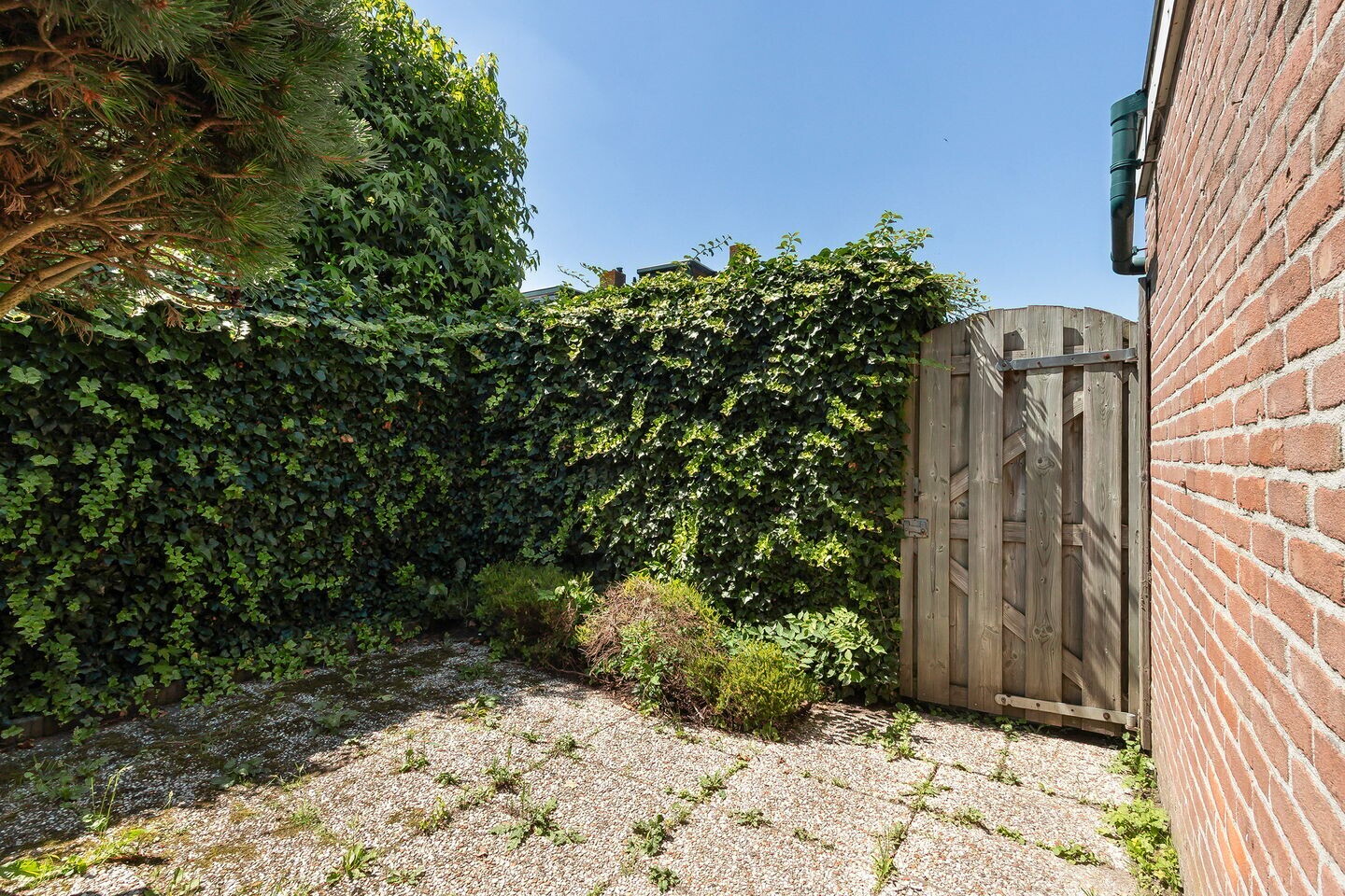 Tussenwoning te koop: De Zeeg 12, Barendrecht