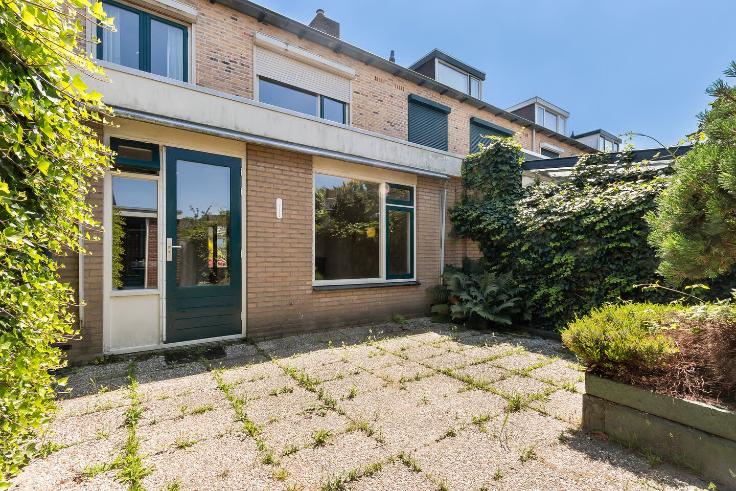 Tussenwoning te koop: De Zeeg 12, Barendrecht