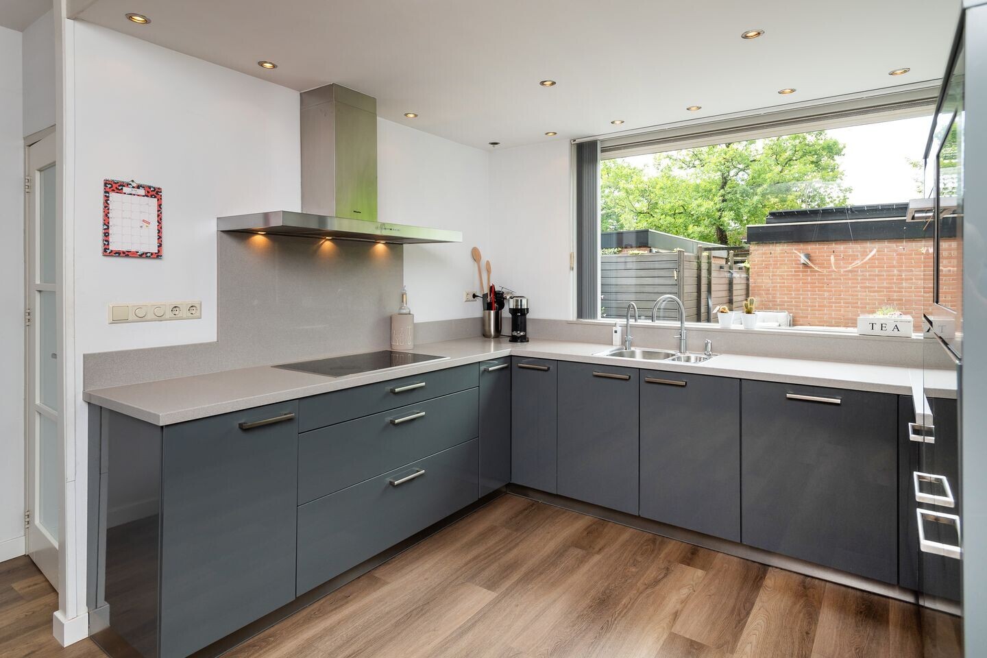 Tussenwoning te koop: Bark 30, Barendrecht