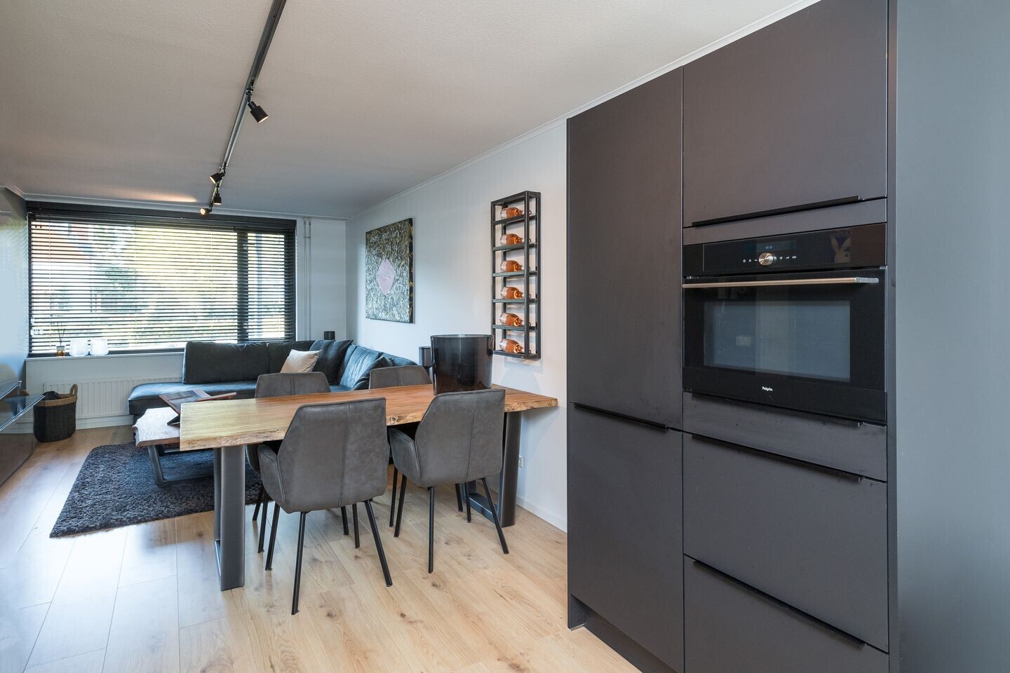 Appartement te koop: Van Ravesteyndreef 65, Barendrecht