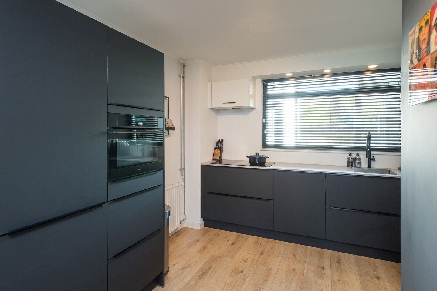Appartement te koop: Van Ravesteyndreef 65, Barendrecht