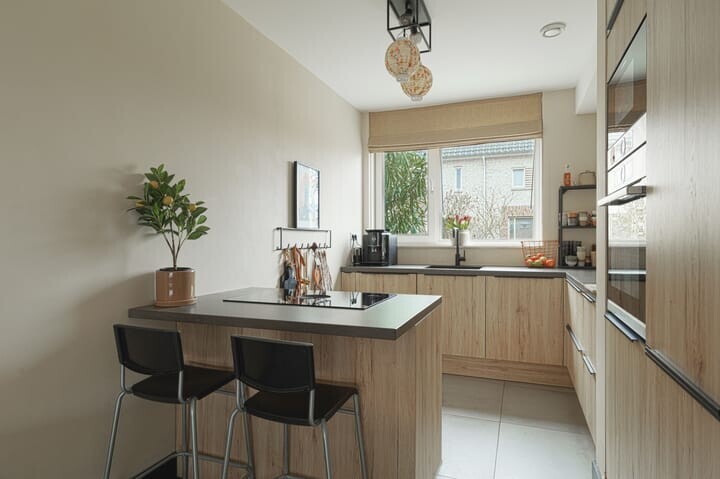 Tussenwoning te koop: Paulinapolder 22, Barendrecht