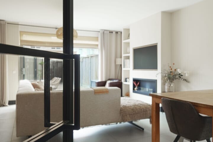 Tussenwoning te koop: Paulinapolder 22, Barendrecht